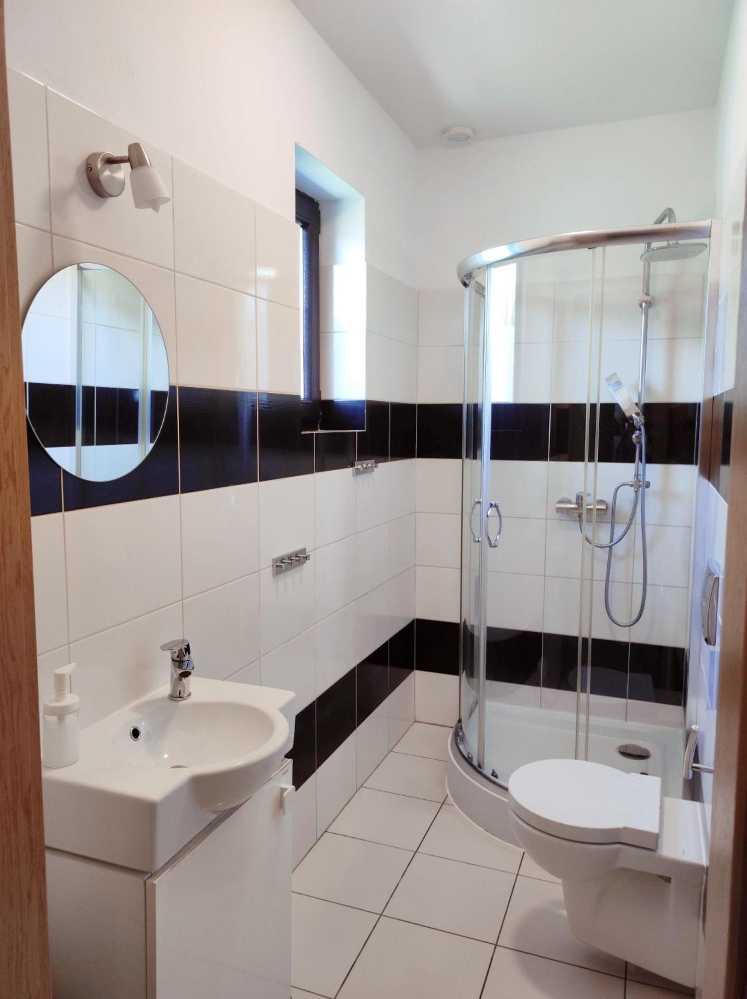 Apartamenty Adrenja รอวี ภายนอก รูปภาพ