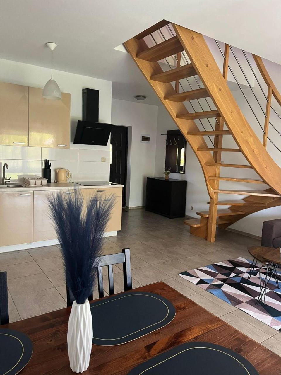 Apartamenty Adrenja รอวี ภายนอก รูปภาพ